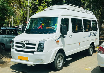 17-Seater Traveller