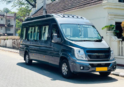 Urbania 17-Seater